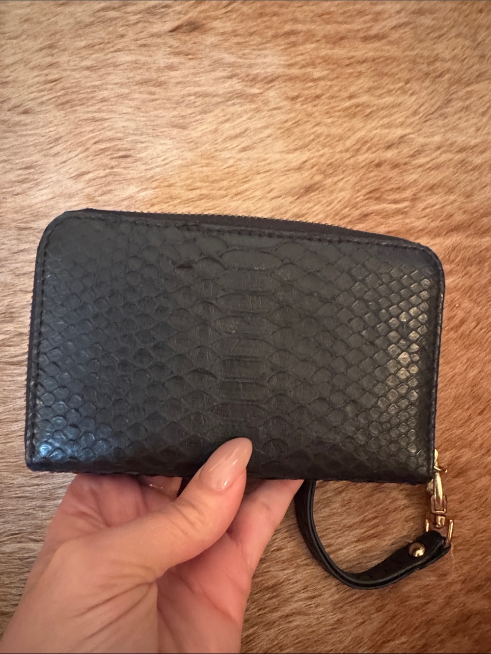 Black Python Wristlet Card & Key Holder - Picture 5 of 6